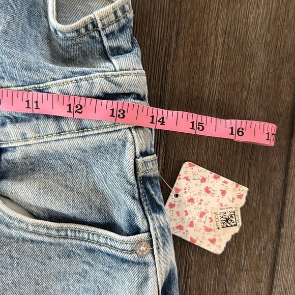 Free People We The Free Shelby Cropped Denim Overalls Stone Beach Wash - Picture 12 of 13